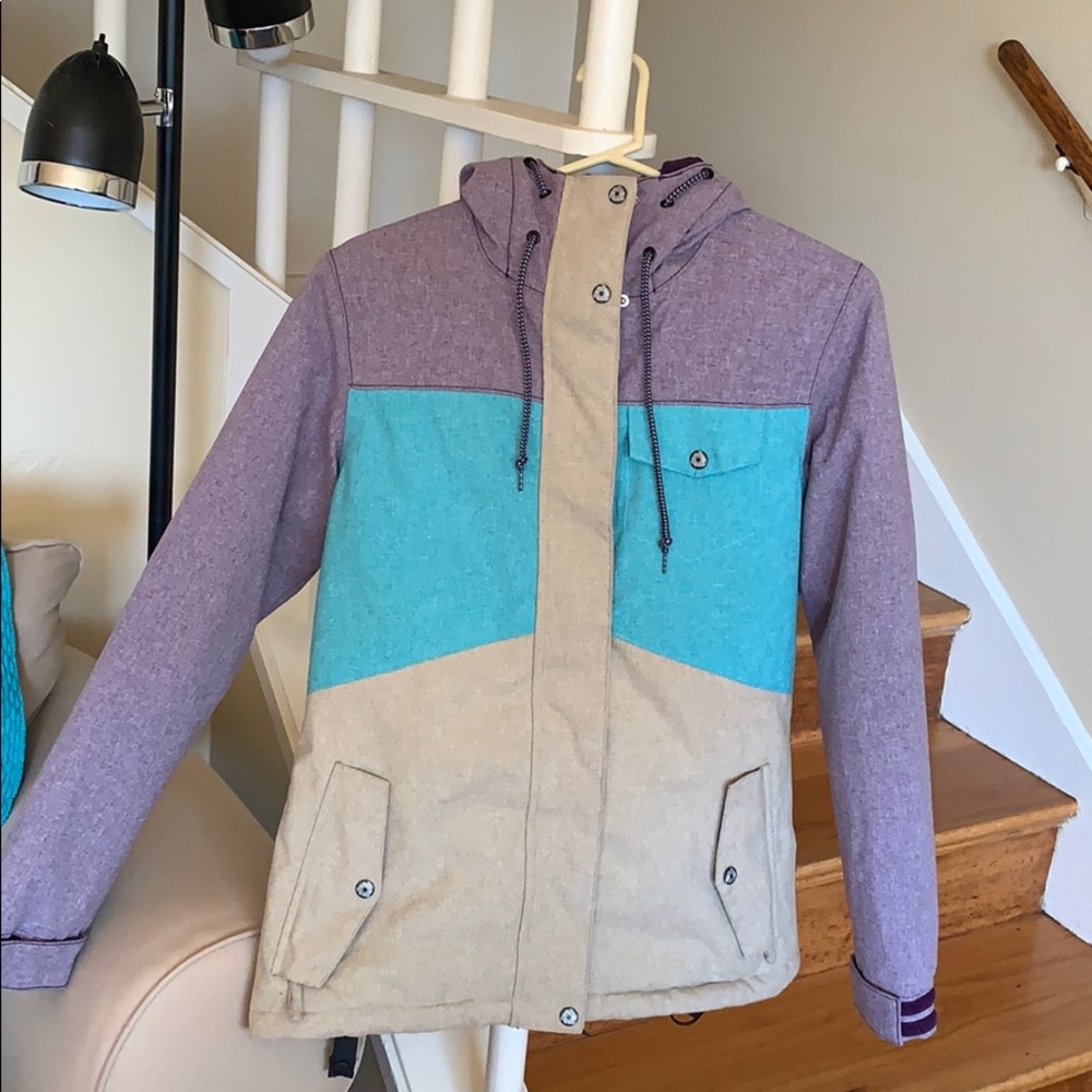Snowboarding jacket